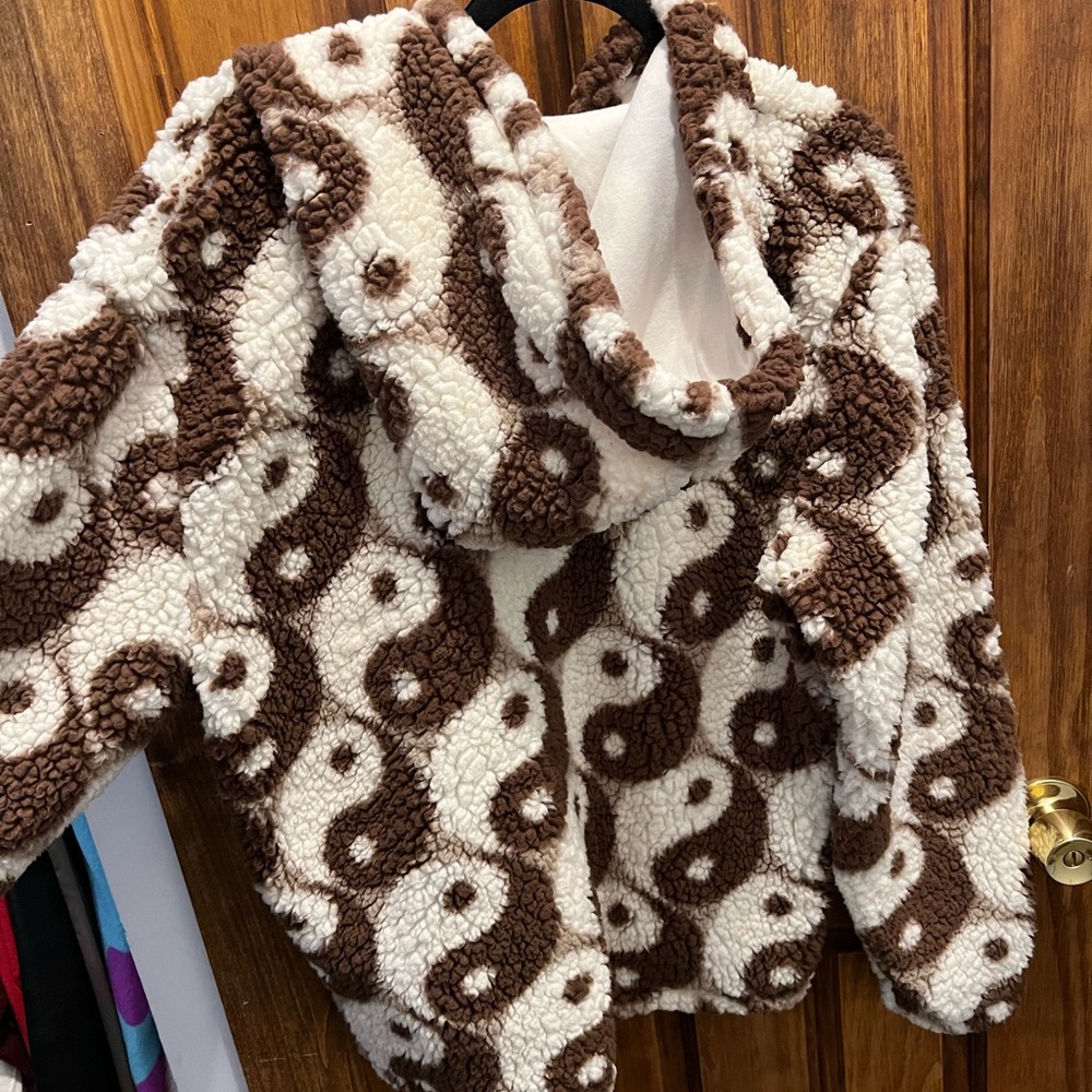 PacSun sweater. - Picture 4 of 4